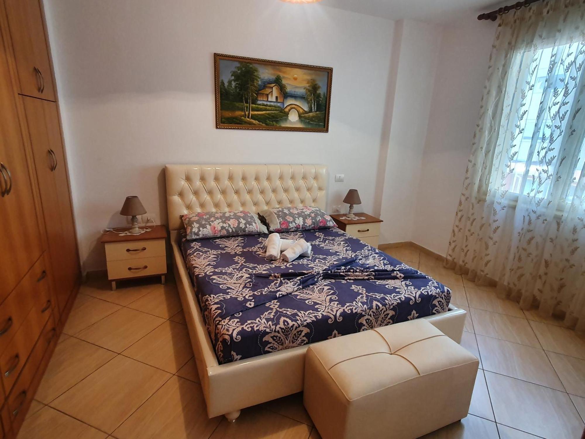 Apartment Me Qera Lungomare Vlore Medem1 Esterno foto