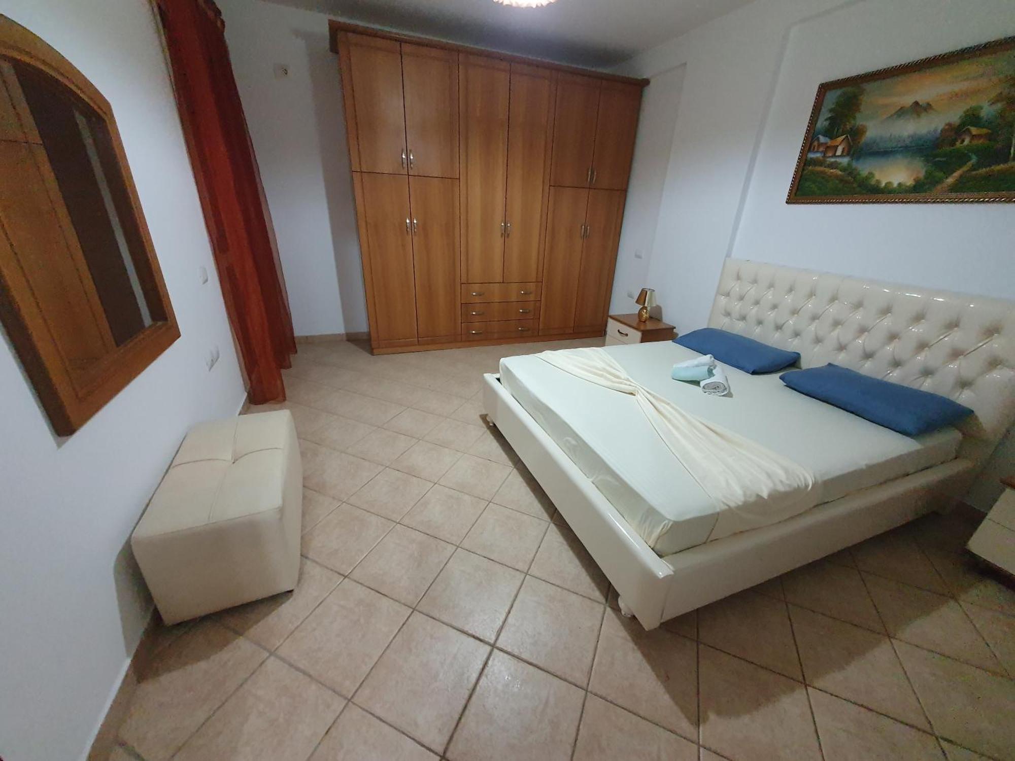 Apartment Me Qera Lungomare Vlore Medem1 Esterno foto