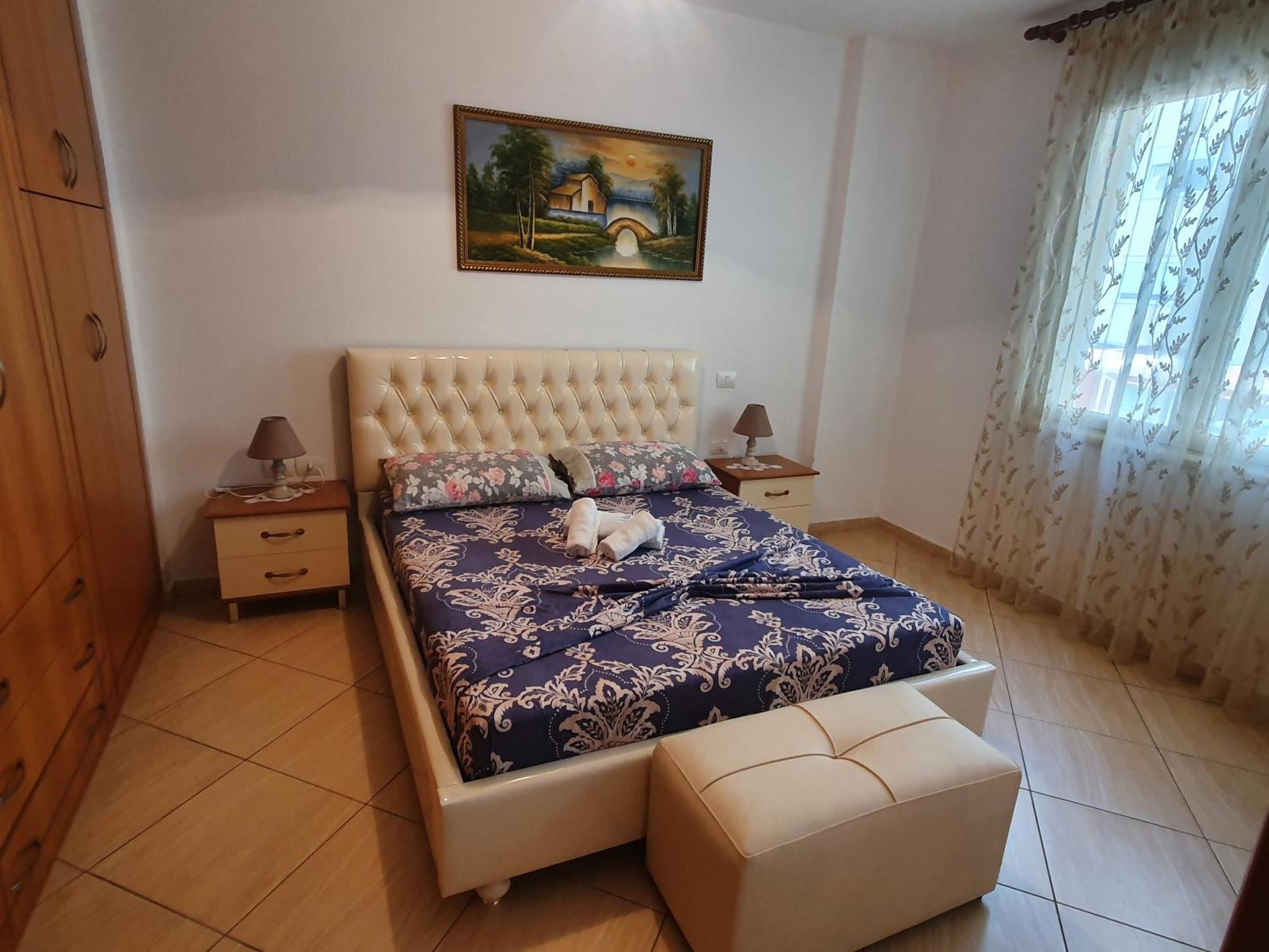 Apartment Me Qera Lungomare Vlore Medem1 Esterno foto