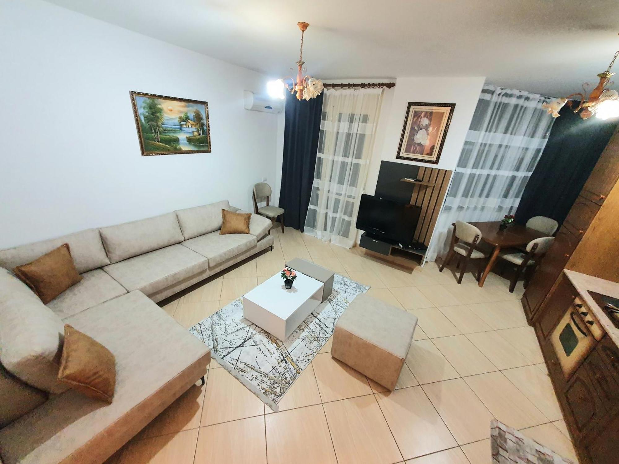 Apartment Me Qera Lungomare Vlore Medem1 Esterno foto